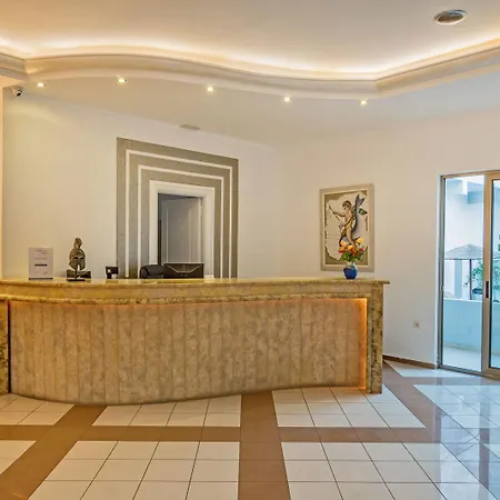 Delfina Boutique Apart Otel Paralia Kourna