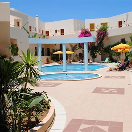 Delfina Boutique 4*